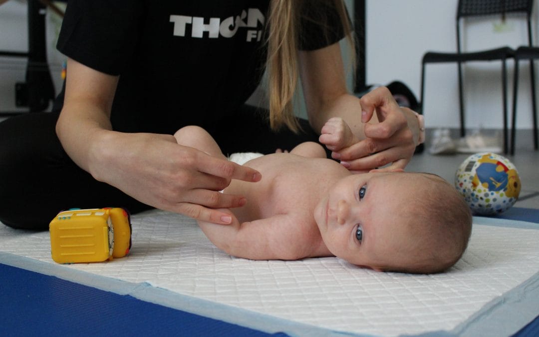 Wcześniak u fizjoterapeuty – dlaczego wczesna terapia jest tak ważna?